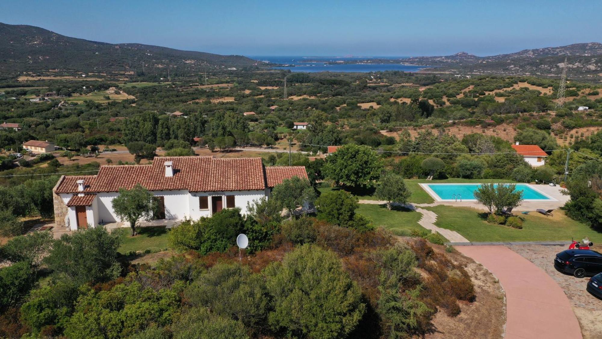 Villa Alba Esclusiva Villa Con Piscina A Sfioro E Vista Mozzafiato Sul Mare Куньяна Экстерьер фото