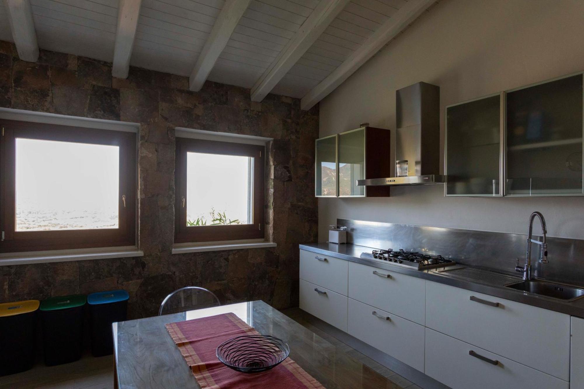 Villa Alba Esclusiva Villa Con Piscina A Sfioro E Vista Mozzafiato Sul Mare Куньяна Экстерьер фото