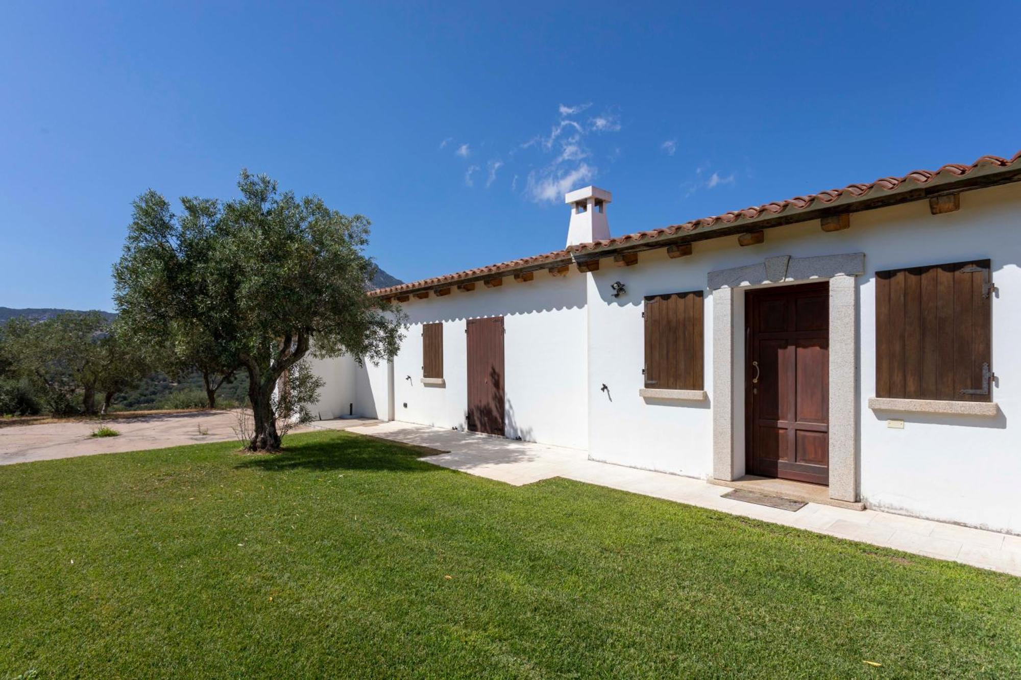 Villa Alba Esclusiva Villa Con Piscina A Sfioro E Vista Mozzafiato Sul Mare Куньяна Экстерьер фото